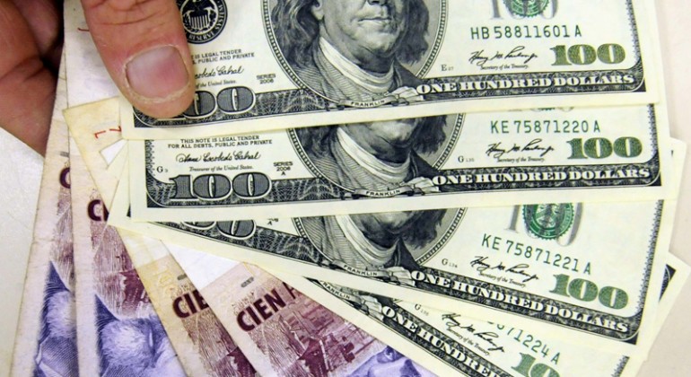 Oscar Michel: “después del 14 habrá que devaluar el dólar”