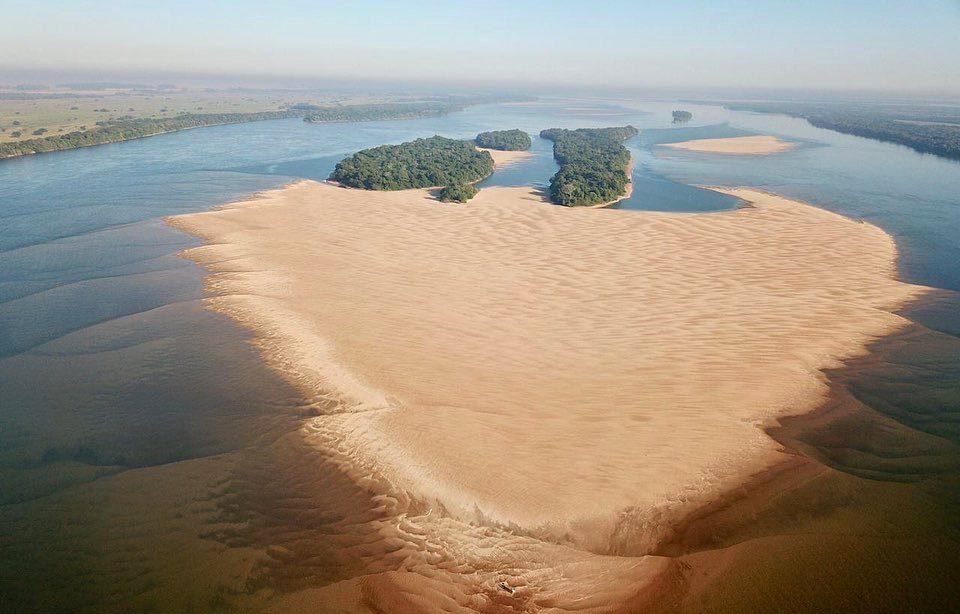 El Río Paraná repuntó 60 centímetros