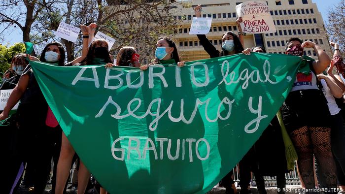 El 73% de los chilenos está a favor del aborto