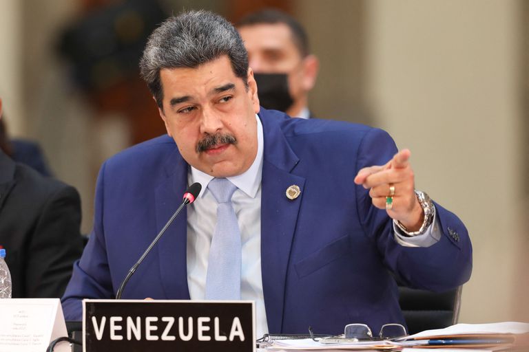 Maduro desafió al presidente paraguayo debatir sobre democracia