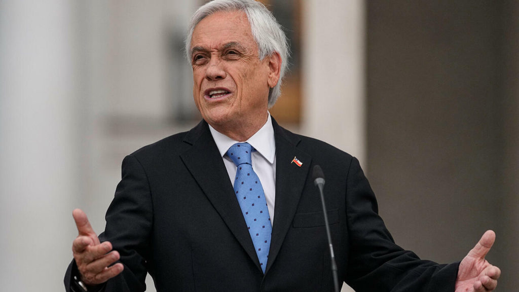 La oposición oficializó el juicio contra Piñera