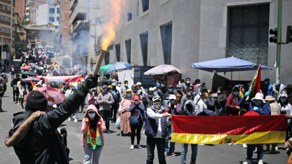 125 detenidos en el paro por la oposición en Bolivia