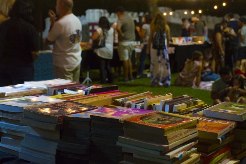 Se desarrolla la Feria del Libro “Paraná Lee”