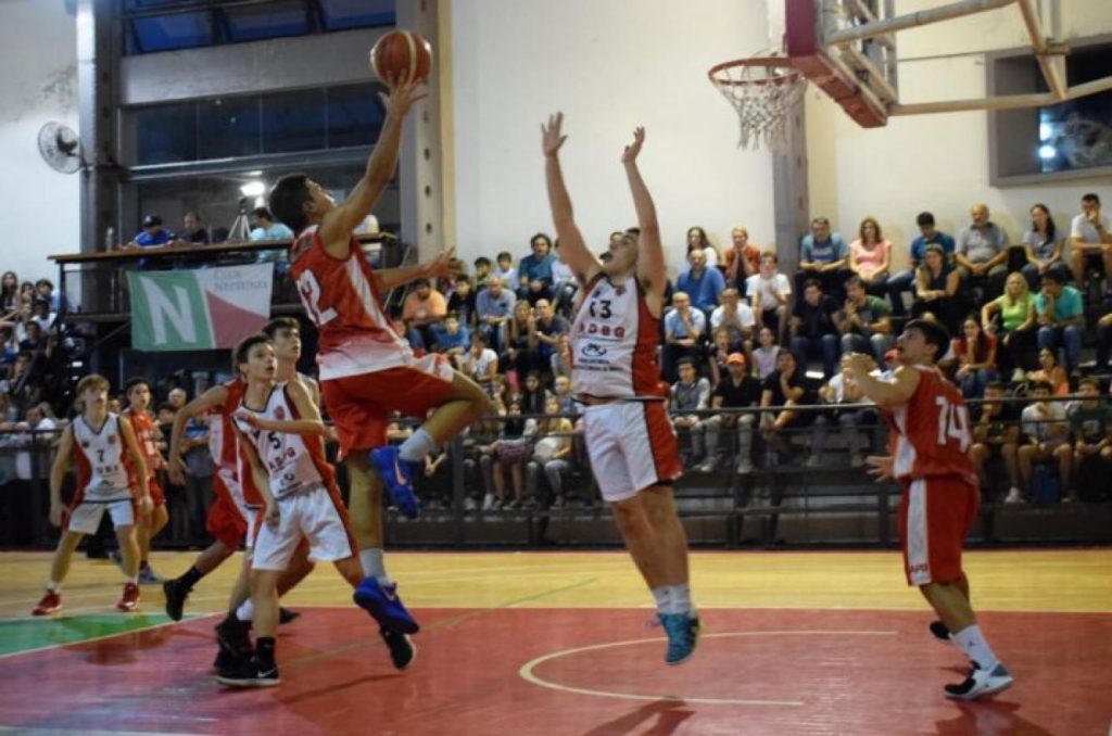 Encuentro de más de 110 equipos de Basquet en Paraná