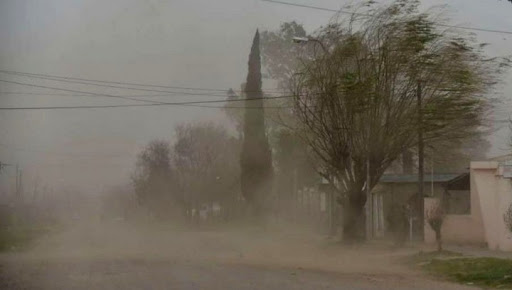 Alerta por tormentas y ráfagas de 70 km/h en Entre Ríos