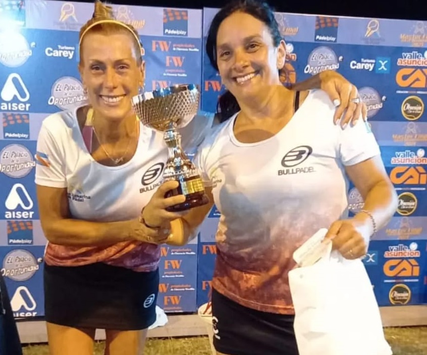 Liza Pietroboni y Renata Frías campeonas de Pádel en Rosario