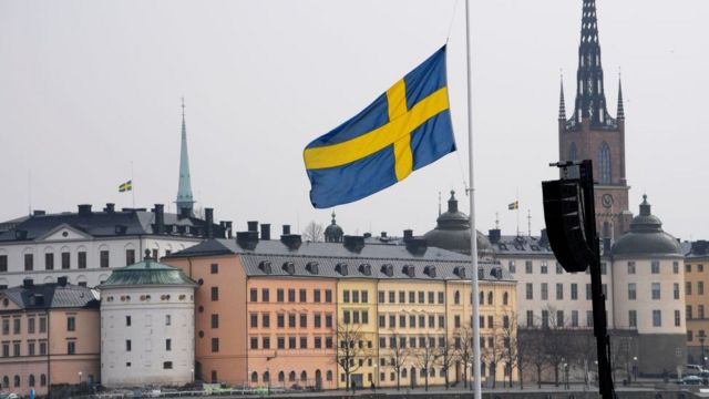 Suecia entregará armas a Ucrania