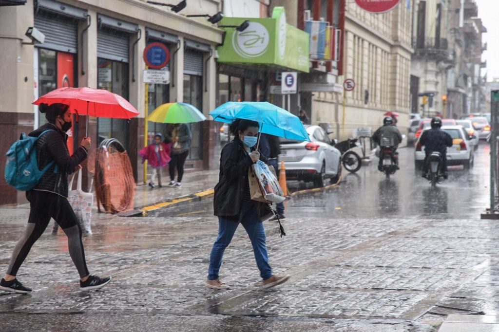 Alerta por lluvias y tormentas en la provincia