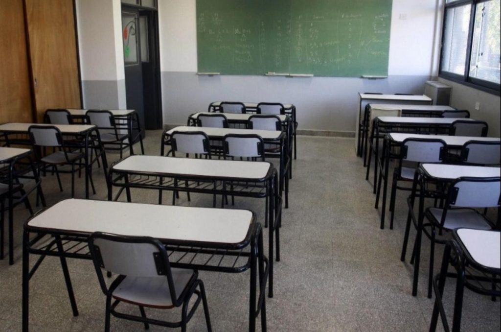 Paro docente: el CGE ordenó descontar los días sin clases