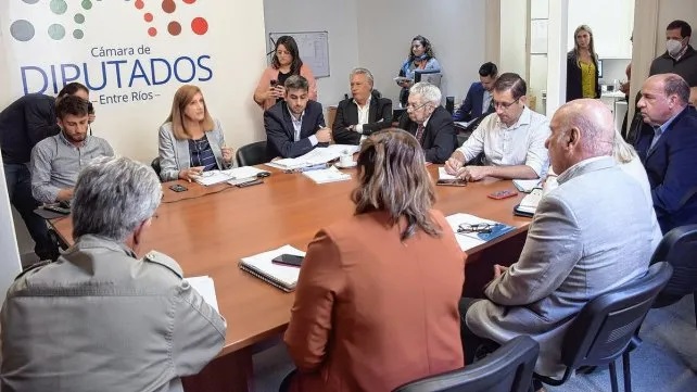 Fiscalía Anticorrupción: Romero expuso sobre el proyecto de ley
