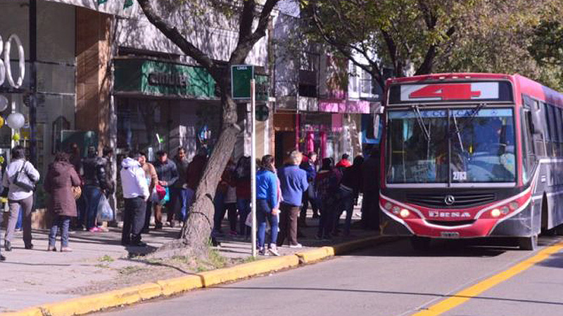 Proponen que el Ejecutivo realice una auditoría a Buses Paraná