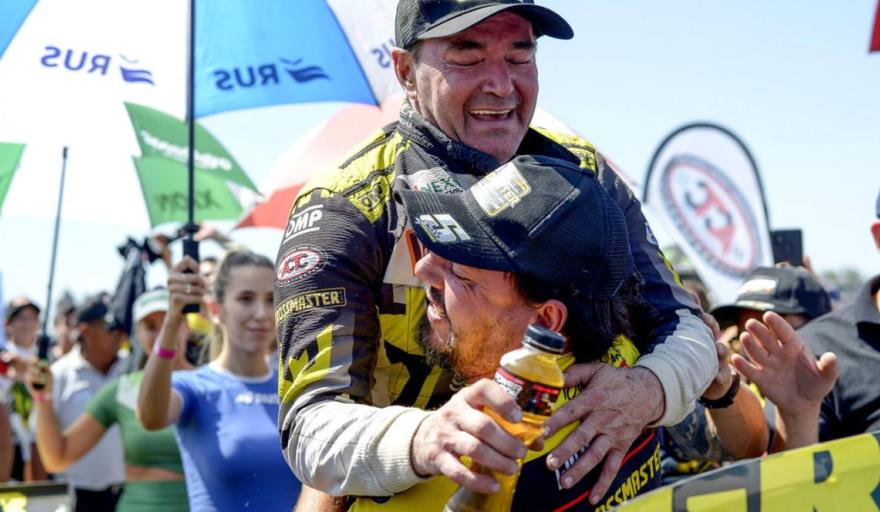 “Gurí“ Omar Martínez se consagró campeón del TC Pick Up