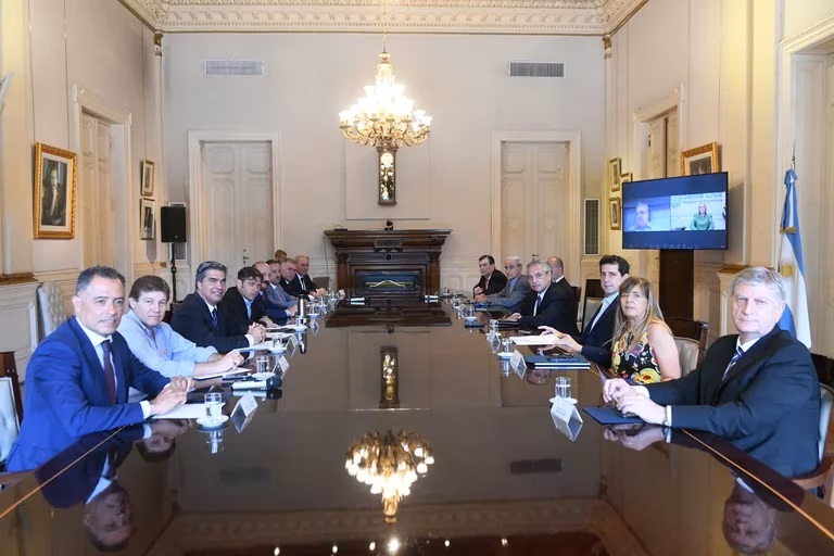 Alberto Fernández inició una ronda de reuniones con  gobernadores del PJ