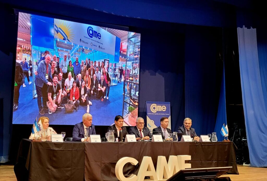 Se está realizando el encuentro nacional  PyME de la CAME en Tucumán