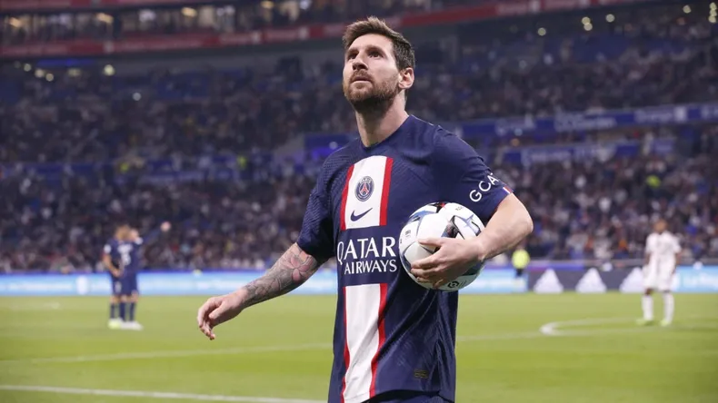 PSG hizo oficial la salida de Messi del club: “Deseamos muchos más éxitos a Leo para el resto de su carrera”