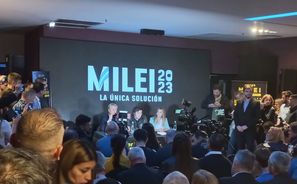 Junto a Milei, Sebastián Etchevehere lanzó su precandidatura a gobernador en Paraná