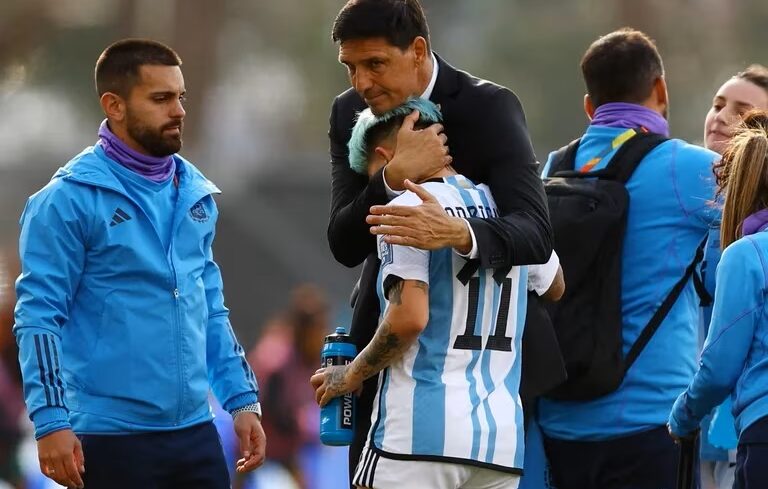 La selección argentina perdió 2-0 contra Suecia y se despidió del Mundial femenino