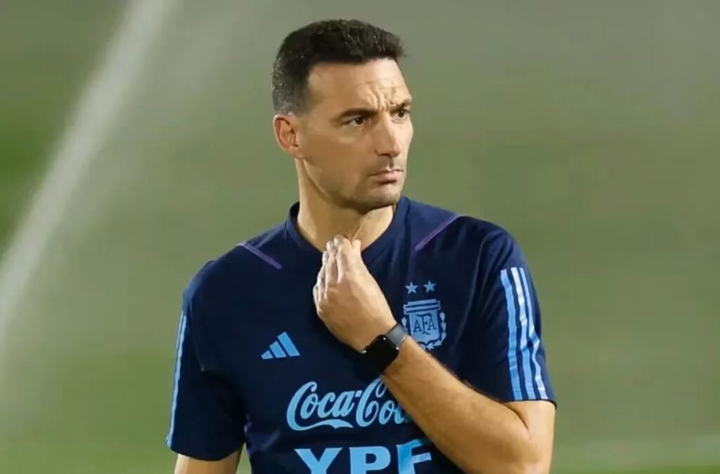Scaloni plantó los posibles 11 de la Selección Argentina para enfrentar a Paraguay