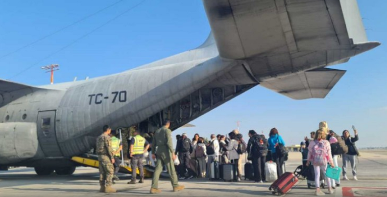Los primeros argentinos repatriados desde Israel llegarán el domingo