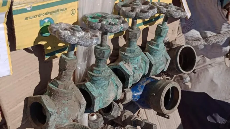 Paraná: localizaron en diversas inspecciones medidores de agua, llaves y válvulas robadas