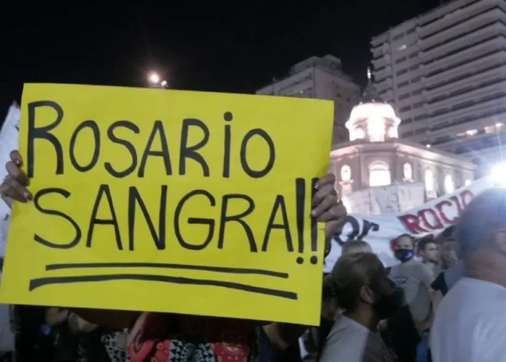 Terror paraliza Rosario: sin clases, colectivos, taxis y recolección de residuos