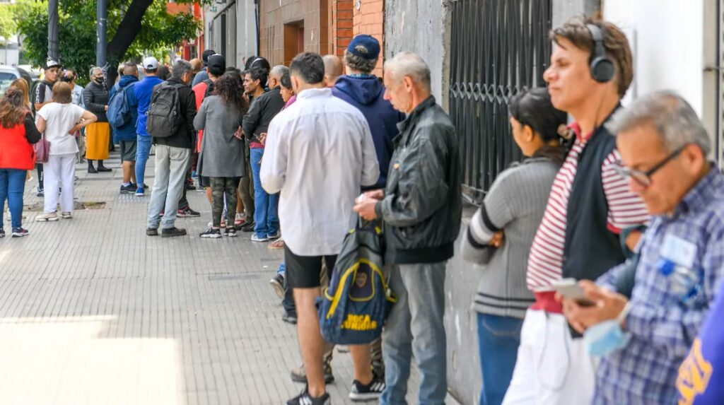 La desocupación es de 4,2% en Paraná y Concordia
