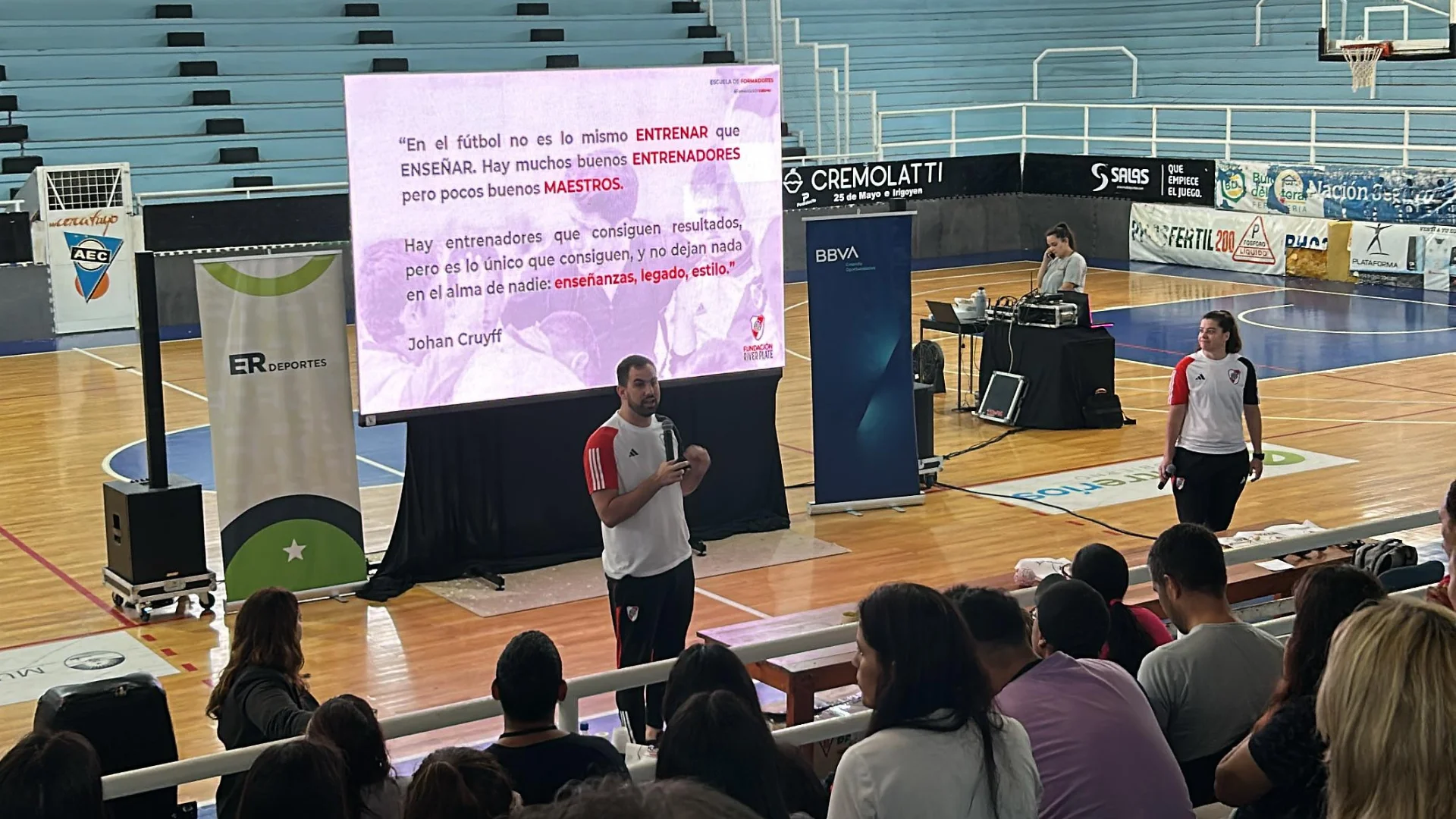 BBVA y Fundación River Plate capacitan a líderes deportivos y sociales en Paraná