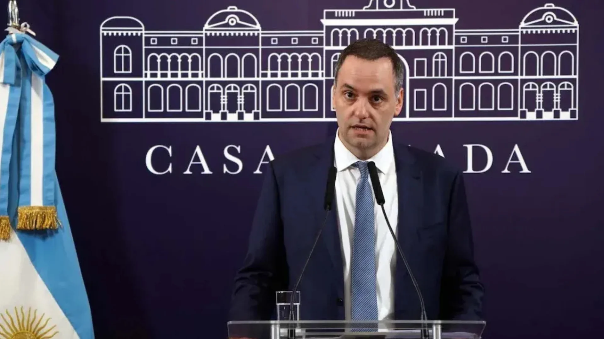 Reforma migratoria: más trabas a ciudadanía y deportaciones