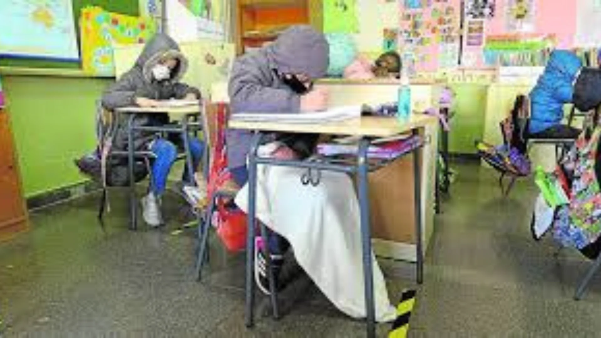Ola polar: CGE dispuso “flexibilizar la asistencia” a clases en Entre Ríos por el frío extremo