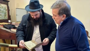 HALLAN EN ENTRE RÍOS UN LIBRO DE ORACIONES EN HEBREO DE LAS PRIMERAS COMUNIDADES JUDÍAS DEL PAÍS