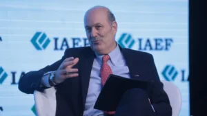 Sturzenegger explicó los decretos de los cambios en el INTI y el INTA