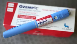 ANMAT PROHIBIÓ LA VENTA Y DISTRIBUCIÓN DE UN OZEMPIC FALSIFICADO EN ARGENTINA