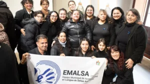 DESTACAN LA LABOR DEL EQUIPO MUNICIPAL DE LENGUA DE SEÑAS DE PARANÁ EN SU NOVENO ANIVERSARIO