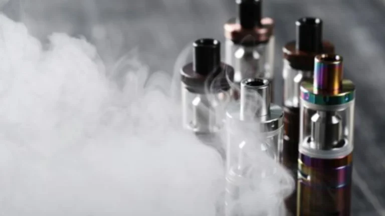 Alarmante crecimiento del vapeo entre jóvenes argentinos: la OMS advierte sobre sus riesgos