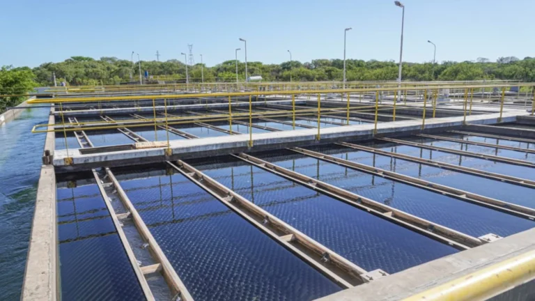 DÍA MUNDIAL DEL CONTROL DE LA CALIDAD DEL AGUA: LA MIRADA DESDE LA PLANTA POTABILIZADORA DE PARANÁ