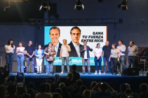 CON UN MULTITUDINARIO ACTO EN VILLAGUAY, FUERZA ENTRE RÍOS CERRÓ SU CAMPAÑA PROVINCIAL