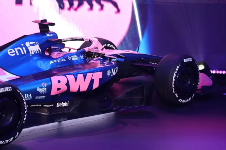 ALPINE PRESENTÓ EL A526, SU NUEVO AUTO PARA LA TEMPORADA 2026 DE LA FÓRMULA 1