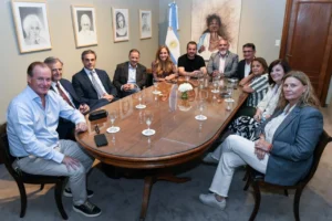 MICHEL, BORDET Y BAHL SE REUNIERON CON EL GOBERNADOR DE LA RIOJA Y RECLAMARON UNA AGENDA FEDERAL
