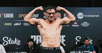 MARAVILLA MARTÍNEZ VOLVIÓ AL RING A LOS 51 AÑOS, GANÓ Y ANUNCIÓ SU POSIBLE RETIRO