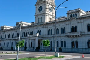 ENTRE RÍOS MEJORÓ SU CALIFICACIÓN CREDITICIA Y SUPERÓ LA NOTA SOBERANA ARGENTINA