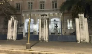 PREOCUPACIÓN EN UNA ESCUELA DE CONCEPCIÓN DEL URUGUAY: UN ALUMNO HABRÍA LLEVADO UN ARMA DE AIRE COMPRIMIDO
