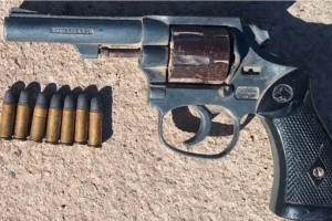 SECUESTRAN UN ARMA TRAS UNA DISCUSIÓN DE PAREJA EN PARANÁ