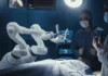 CIRUGÍAS ROBÓTICAS E INTELIGENCIA ARTIFICIAL: LOS AVANCES QUE TRANSFORMAN LA MEDICINA shutterstock_2324465547