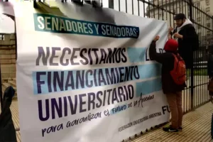 LA CORTE SUPREMA DEJO FIRME LA CAUTELAR QUE OBLIGA AL GOBIERNO A APLICAR LA LEY DE FINANCIAMIENTO UNIVERSITARIO