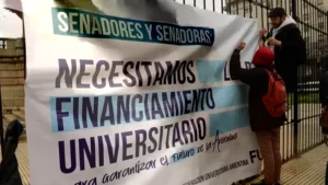LA CORTE SUPREMA DEJO FIRME LA CAUTELAR QUE OBLIGA AL GOBIERNO A APLICAR LA LEY DE FINANCIAMIENTO UNIVERSITARIO
