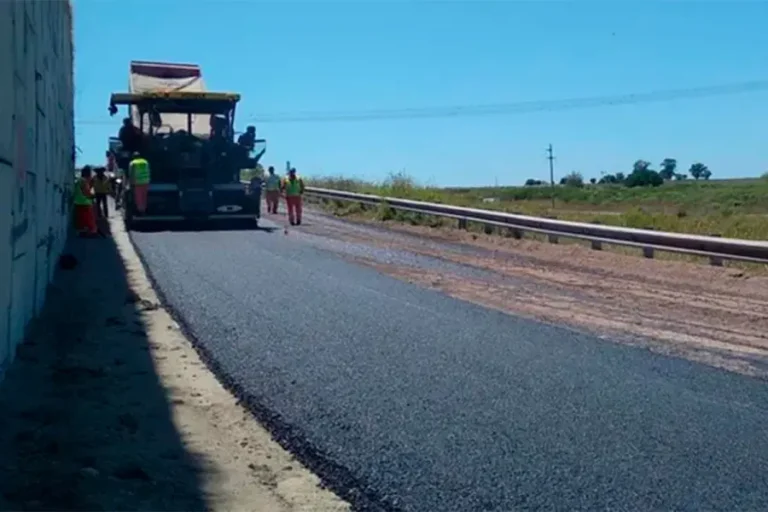 FRIGERIO ANUNCIÓ MÁS DE 320 MILLONES DE DÓLARES PARA OBRAS VIALES Y ASEGURÓ QUE INTERVENDRÁN TODAS LAS RUTAS PROVINCIALES