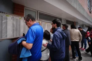 ELECCIONES EN COLOMBIA: HABRÁ SEGUNDA VUELTA ENTRE CEPEDA Y DE LA ESPRIELLA