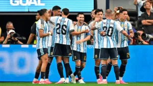 ARGENTINA VENCIÓ A AUSTRIA, CLASIFICÓ Y MESSI HIZO HISTORIA EN EL MUNDIAL
