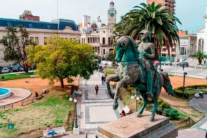 SANTA FE Y PARANÁ LANZARON UN PROGRAMA CONJUNTO PARA IMPULSAR EL TURISMO EN VACACIONES DE INVIERNO