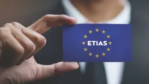 EUROPA COMENZARÁ A EXIGIR EL ETIAS DESDE 2027: CUÁNTO COSTARÁ Y A QUIÉNES AFECTARÁ